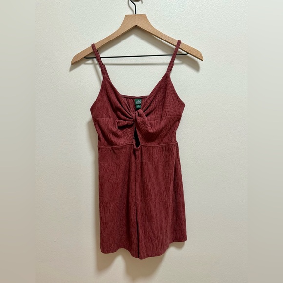 wild fable Pants - Flirty festival cute Wild fable pink maroon twist front cut out romper small